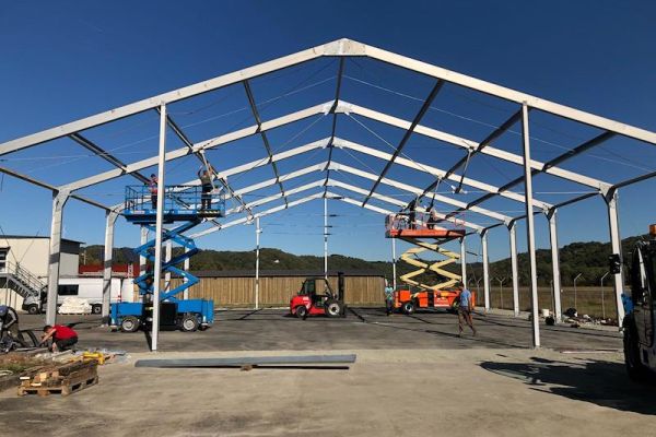 Montage Gerüstkonstruktion 20,18x25x5,20m 100kg Schneelast 